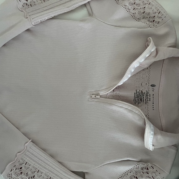 Free people pink long sleeve athletic top - Picture 1 of 2